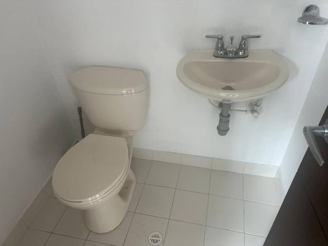 Oficina en arriendo en Los Balsos, Medellín, 50 m² · foto 15 de 15