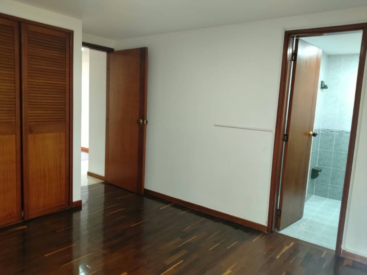 Apartamento en arriendo en San Lucas, Medellín · foto 13 de 20