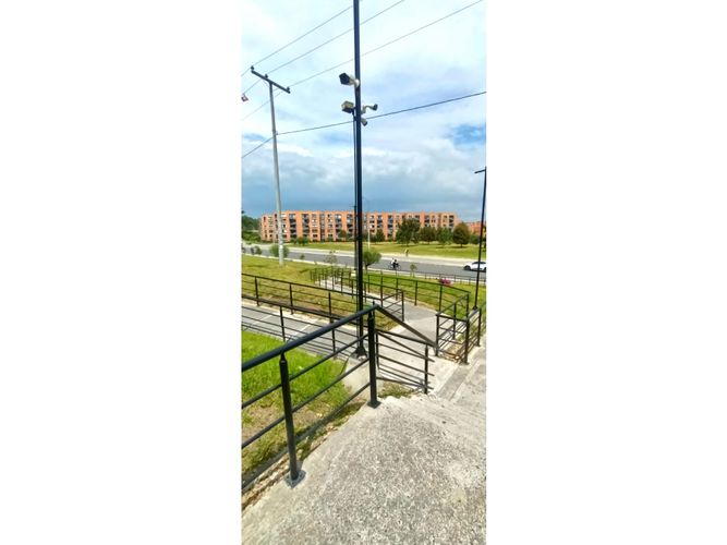 Apartamento de 3 alcobas en venta en Tequendama, Soacha, 72 m² · foto 2 de 12