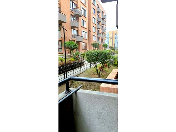 Apartamento de 3 alcobas en venta en Tequendama, Soacha, 72 m² · foto 5 de 12