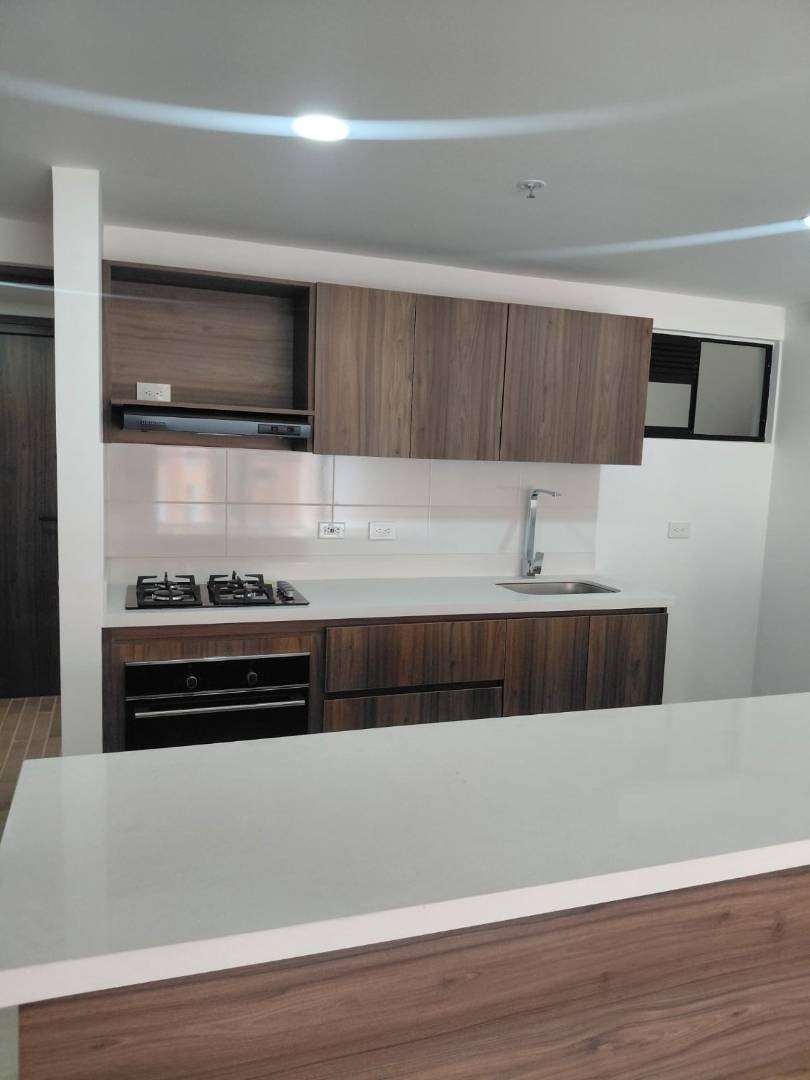 Apartamento en venta en Vía Las Palmas, Medellín · foto 2 de 18