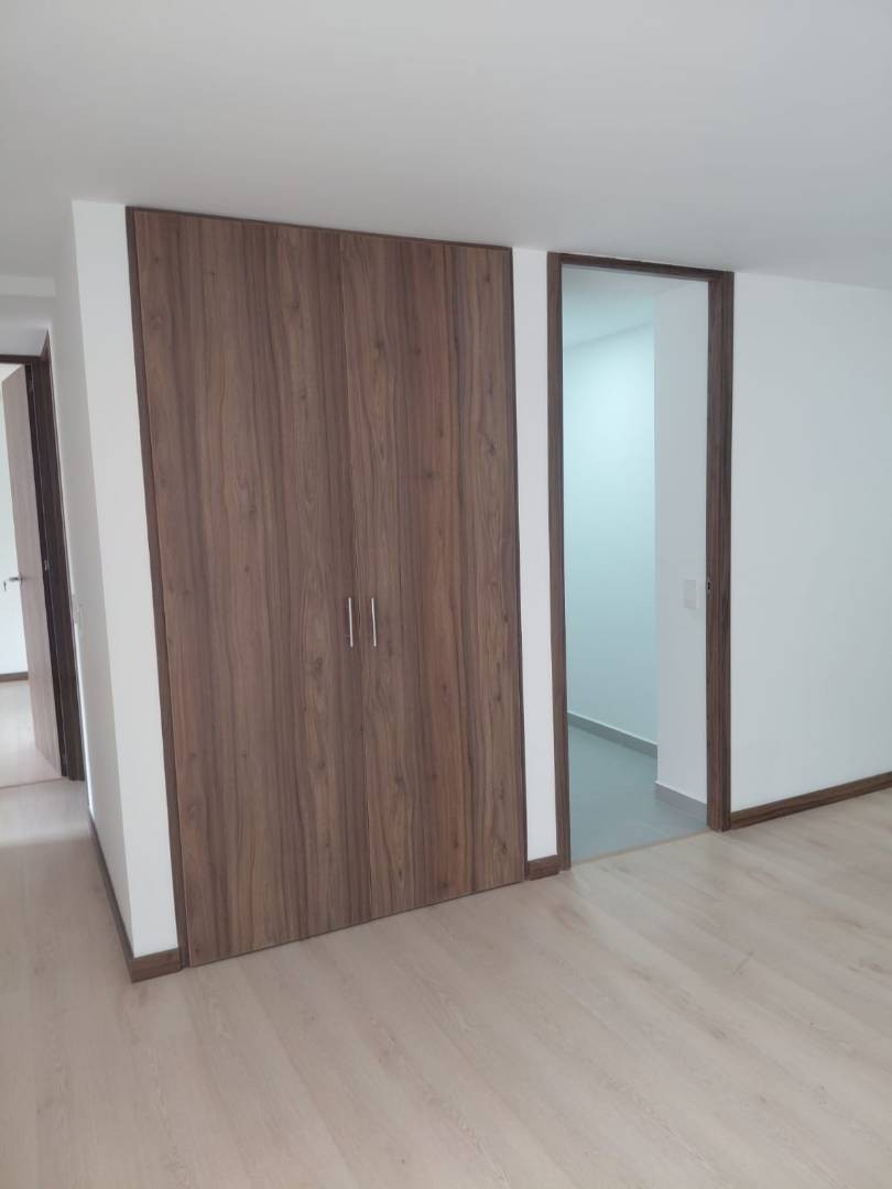 Apartamento en venta en Vía Las Palmas, Medellín · foto 4 de 18