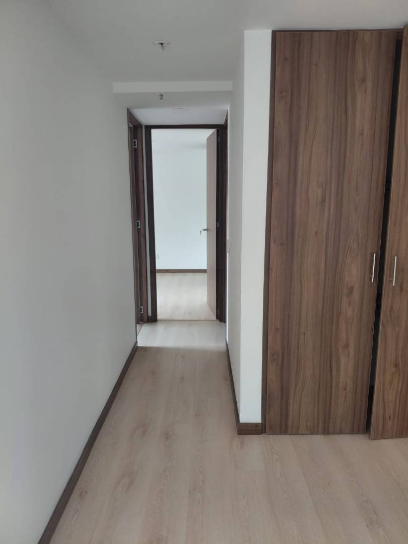 Apartamento en venta en Vía Las Palmas, Medellín · foto 5 de 18