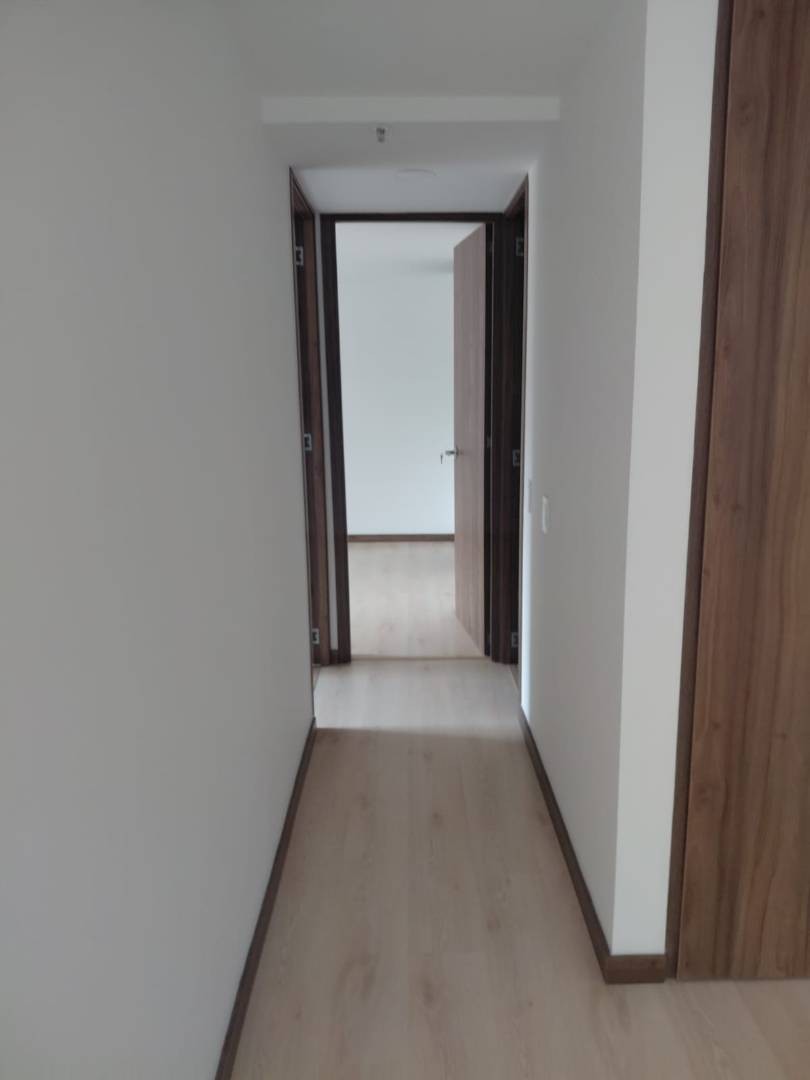 Apartamento en venta en Vía Las Palmas, Medellín · foto 8 de 18