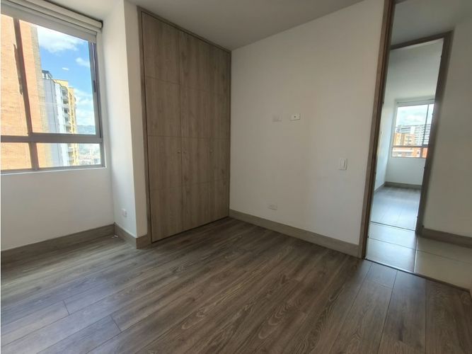 Apartamento de 3 alcobas en arriendo en La Inmaculada, Envigado, 97 m² · foto 16 de 24
