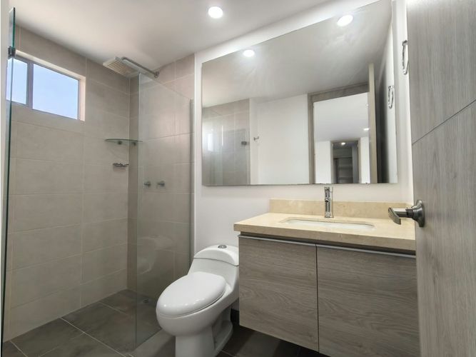 Apartamento de 3 alcobas en arriendo en La Inmaculada, Envigado, 97 m² · foto 24 de 24