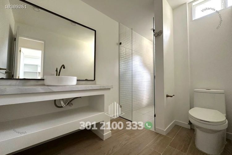 Casa de 4 alcobas en arriendo en Las Lomas No.1, Medellín, 260 m² · foto 23 de 24