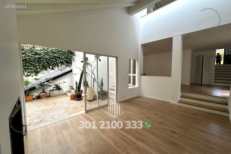 Casa de 4 alcobas en arriendo en Las Lomas No.1, Medellín, 260 m² · foto 8 de 24