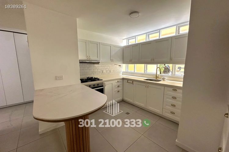 Casa de 4 alcobas en arriendo en Las Lomas No.1, Medellín, 260 m² · foto 14 de 24