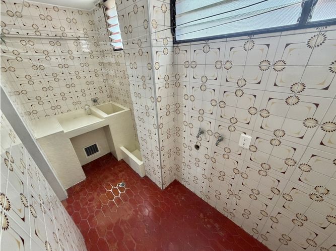 Apartamento de 4 alcobas en venta en Antonia Santos Centro, Bucaramanga, 108 m² · foto 8 de 24