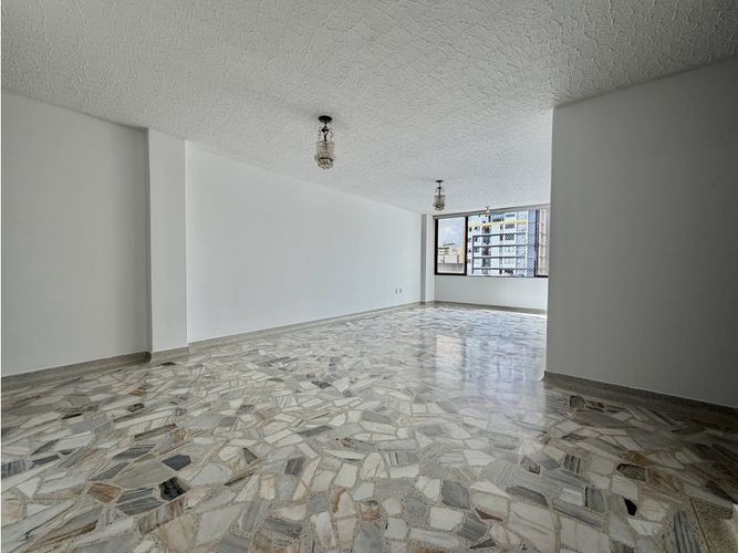 Apartamento de 4 alcobas en venta en Antonia Santos Centro, Bucaramanga, 108 m² · foto 15 de 24