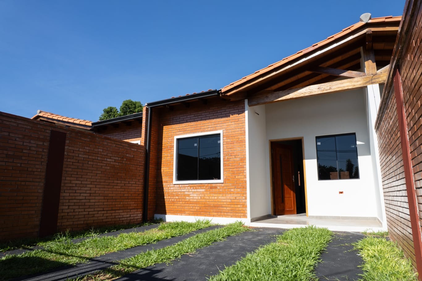 ¡Oportunidad Única! Exclusivas Casas a la Venta en Ñemby, Barrio Cañadita ? Tu Nuevo Hogar te Espera. - foto 1