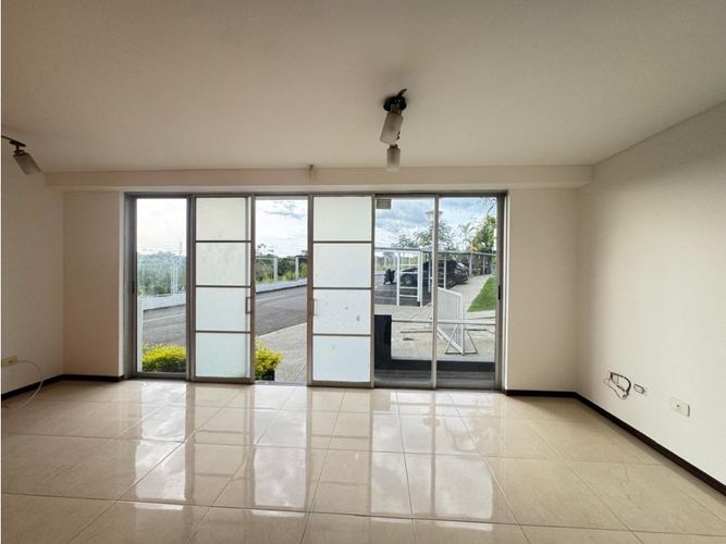 Casa de 3 alcobas en venta en Jardines Las Mercedes Del Norte, Armenia, 123 m² · foto 6 de 24