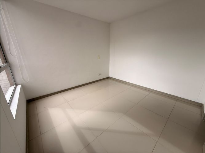 Apartamento de 3 alcobas en arriendo en Restrepo Naranjo, Sabaneta, 90 m² · foto 4 de 19