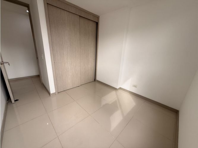 Apartamento de 3 alcobas en arriendo en Restrepo Naranjo, Sabaneta, 90 m² · foto 7 de 19
