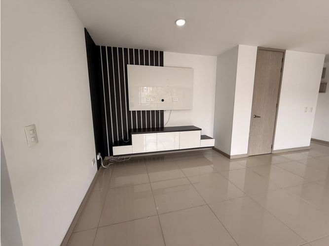 Apartamento de 3 alcobas en arriendo en Restrepo Naranjo, Sabaneta, 90 m² · foto 8 de 19