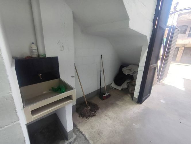 Bodega en arriendo en Trinidad, Medellín, 300 m² · foto 6 de 17