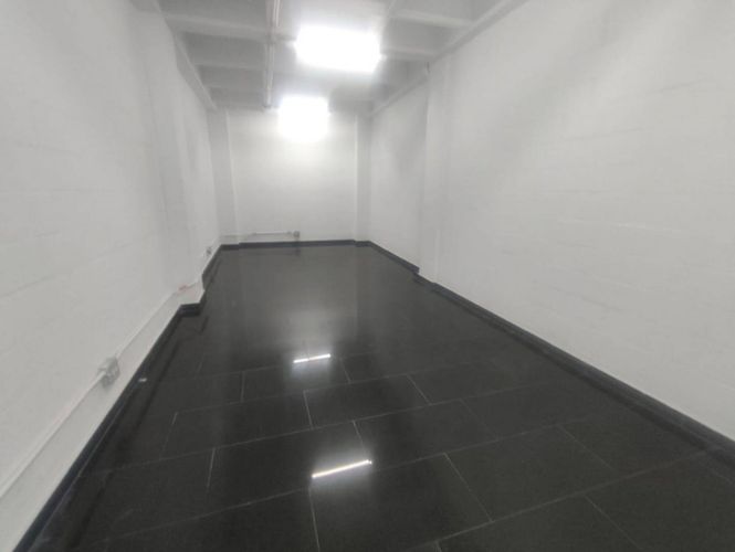 Bodega en arriendo en Trinidad, Medellín, 300 m² · foto 9 de 17
