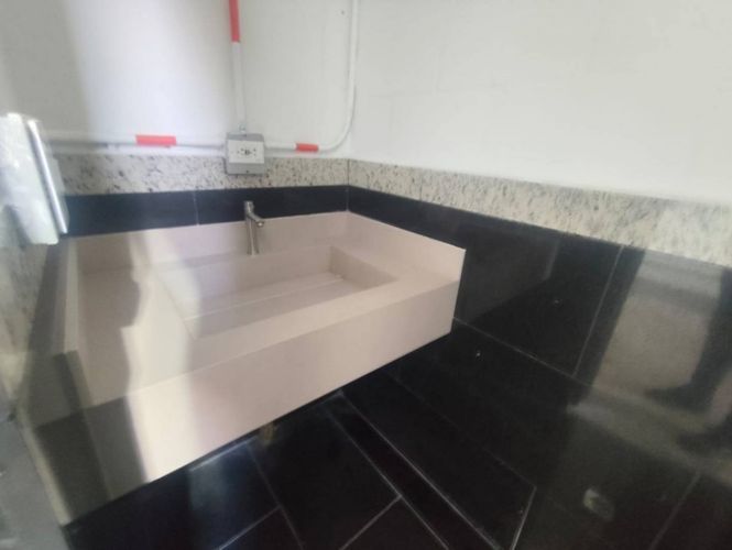 Bodega en arriendo en Trinidad, Medellín, 300 m² · foto 15 de 17