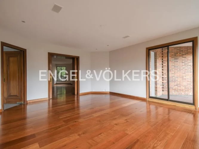 Apartamento de 4 alcobas en venta en La Cabrera, Bogotá, 396 m² · foto 6 de 18