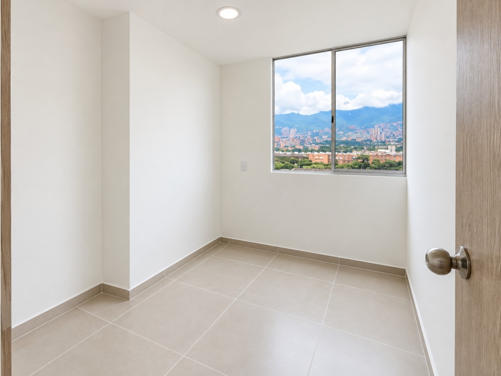 Apartamento en venta en Zona Industrial No. 1, Itagüí · foto 7 de 17