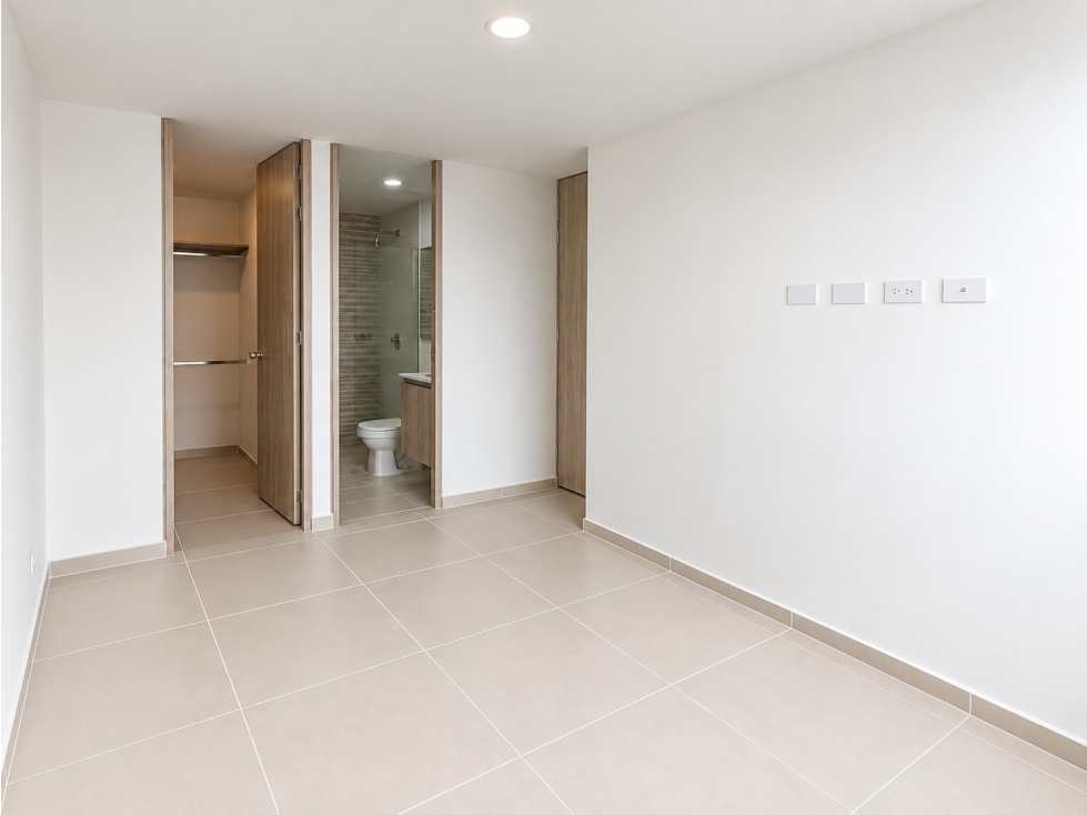 Apartamento en venta en Zona Industrial No. 1, Itagüí · foto 15 de 17