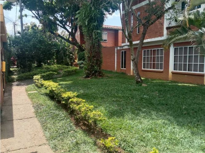 Casa de 5 alcobas en venta en Conjunto Residencial Verde Real, Cali, 240 m² · foto 21 de 24