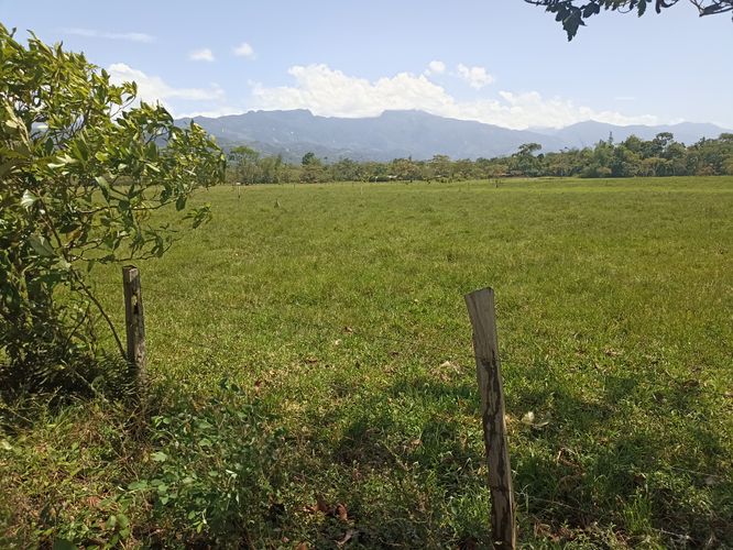 Finca en venta en La Poyata, Villavicencio, 75000 m² · foto 5 de 6