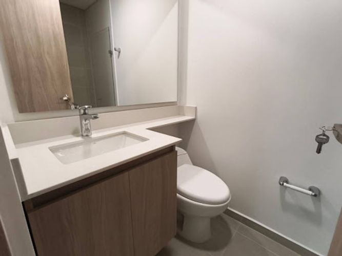 Apartamento en arriendo en Loma De San Jose, Sabaneta · foto 9 de 16