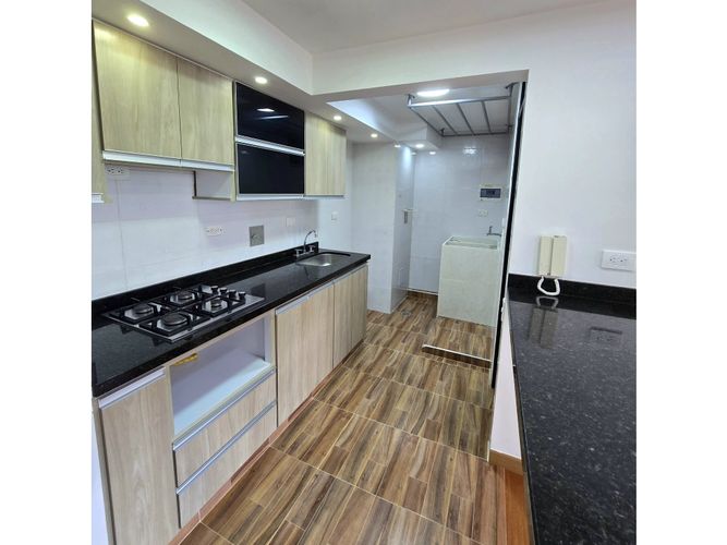 Apartamento de 2 alcobas en venta en Bellavista, Piedecuesta, 46 m² · foto 3 de 8