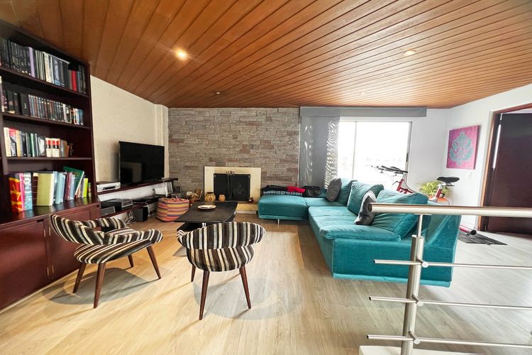 Apartamento de 3 alcobas en venta en Santa Barbara, Bogotá, 245 m² · foto 14 de 18