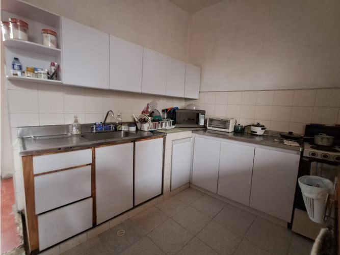 Casa de 5 alcobas en venta en La Candelaria, Medellín, 230 m² · foto 5 de 16