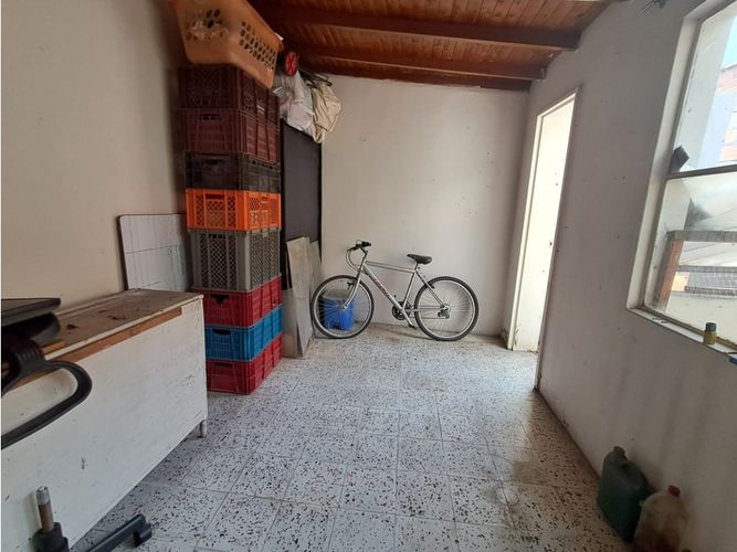 Casa de 5 alcobas en venta en La Candelaria, Medellín, 230 m² · foto 12 de 16