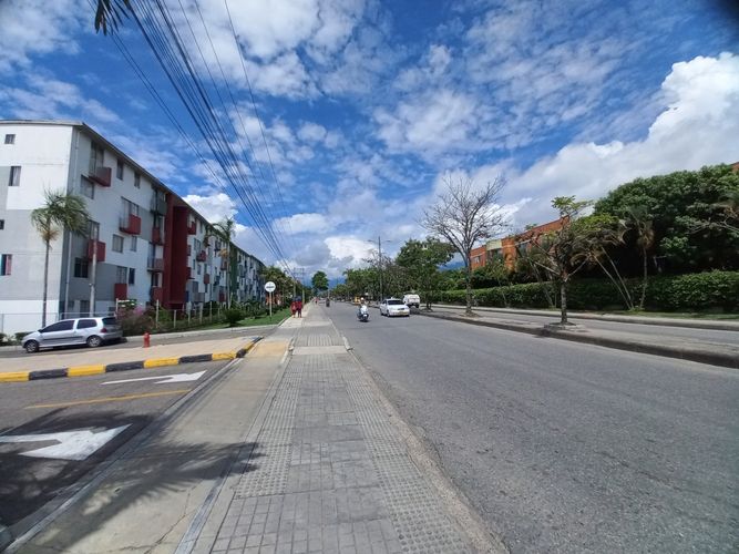 Apartamento de 2 alcobas en venta en Cr. Treviso, Ibagué, 49 m² · foto 2 de 24