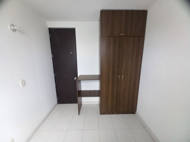 Apartamento de 2 alcobas en venta en Cr. Treviso, Ibagué, 49 m² · foto 11 de 24