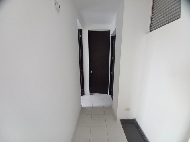 Apartamento de 2 alcobas en venta en Cr. Treviso, Ibagué, 49 m² · foto 12 de 24