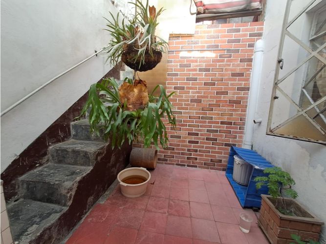 Casa de 5 alcobas en venta en La Candelaria, Medellín, 230 m² · foto 15 de 16