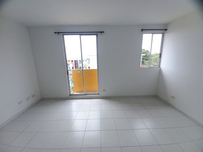 Apartamento de 2 alcobas en venta en Cr. Treviso, Ibagué, 49 m² · foto 14 de 24