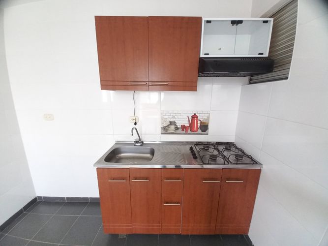 Apartamento de 2 alcobas en venta en Cr. Treviso, Ibagué, 49 m² · foto 17 de 24