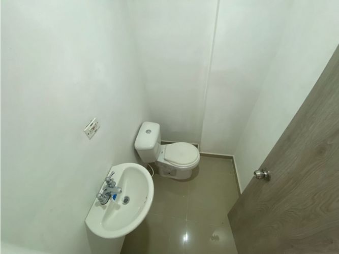 Local en arriendo en Santa Teresita, Medellín, 18 m² · foto 5 de 7
