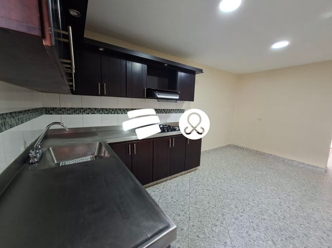 Casa de 4 alcobas en venta en La Industrial, Marinilla, 105 m² · foto 8 de 23