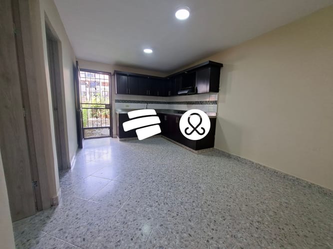 Casa de 4 alcobas en venta en La Industrial, Marinilla, 105 m² · foto 9 de 23