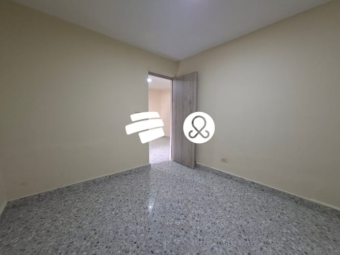 Casa de 4 alcobas en venta en La Industrial, Marinilla, 105 m² · foto 15 de 23