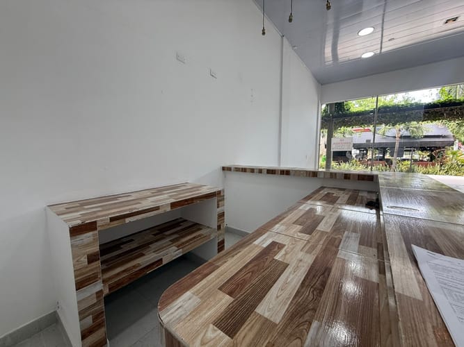 Local en venta en Girardot, Ricaurte, 72 m² · foto 4 de 13