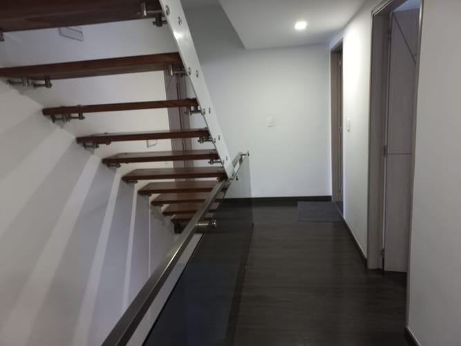 Casa de 5 alcobas en venta en Ilarco, Bogotá, 310 m² · foto 18 de 23