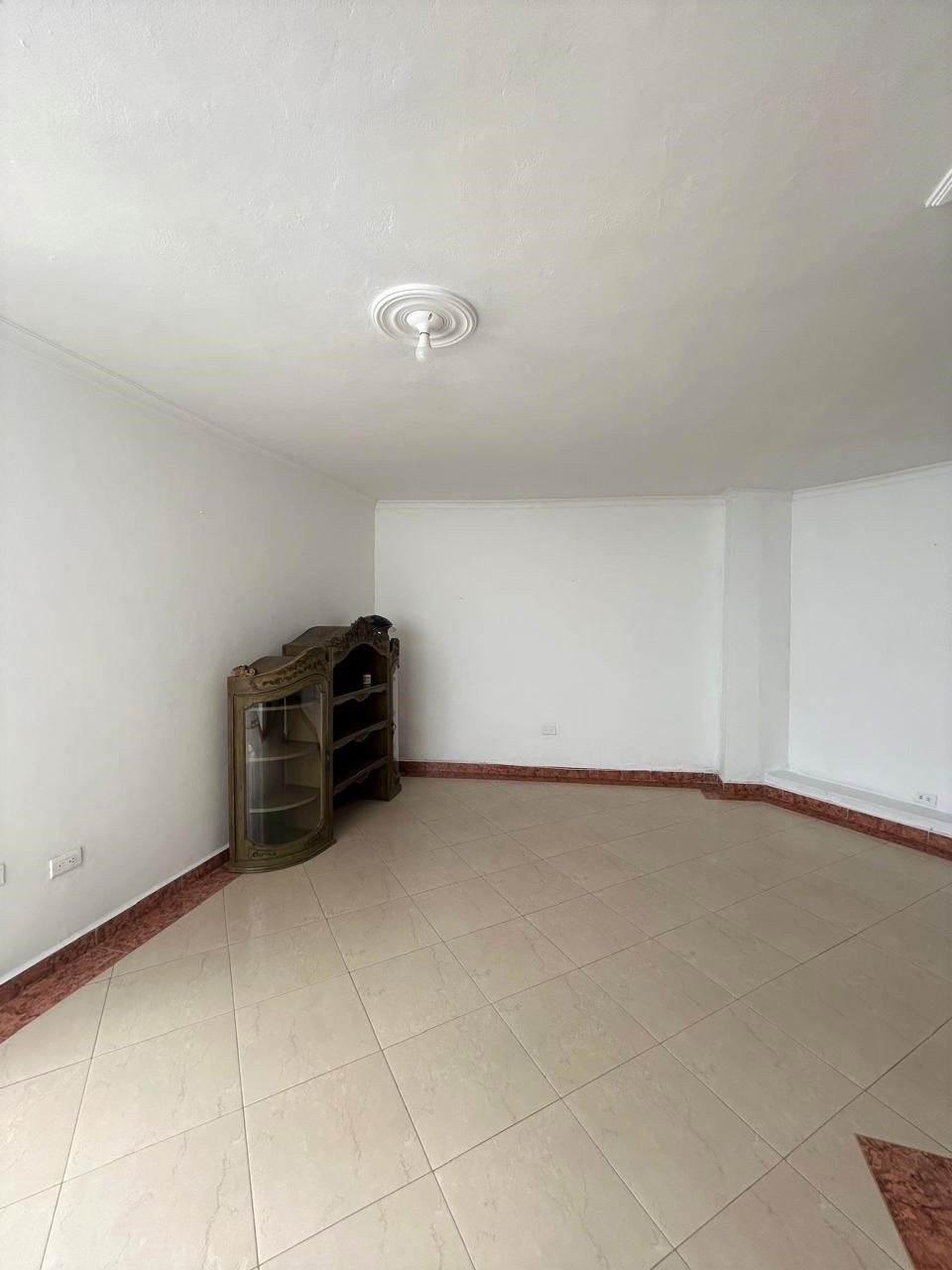 Apartamento en venta en Boston, Medellín · foto 4 de 17