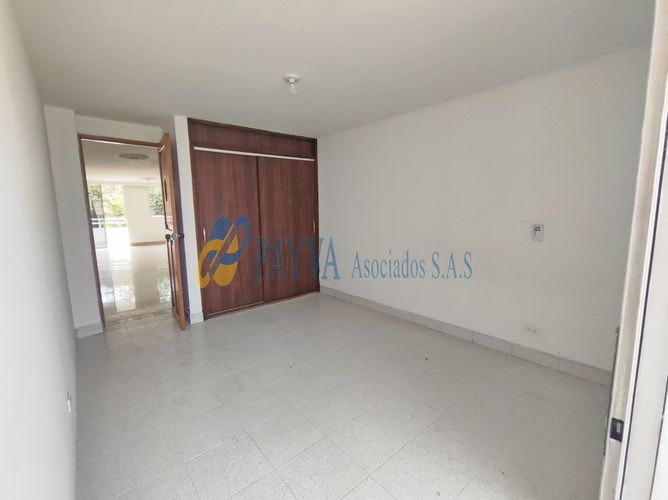 Apartamento de 3 alcobas en arriendo en Las Acacias, Medellín, 129 m² · foto 21 de 24