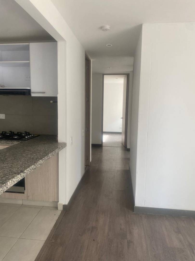 Apartamento en venta en Parque Industrial San Jorge, Mosquera · foto 3 de 18