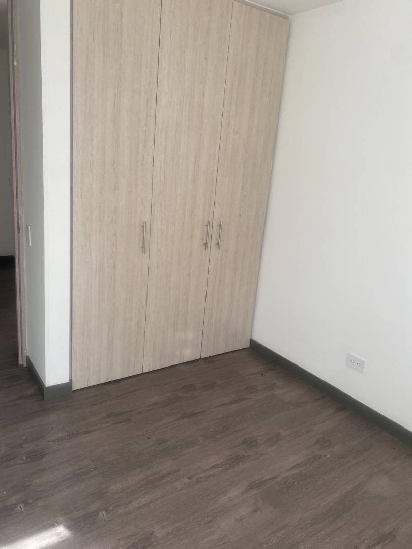 Apartamento en venta en Parque Industrial San Jorge, Mosquera · foto 8 de 18