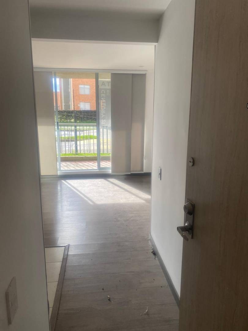 Apartamento en venta en Parque Industrial San Jorge, Mosquera · foto 10 de 18